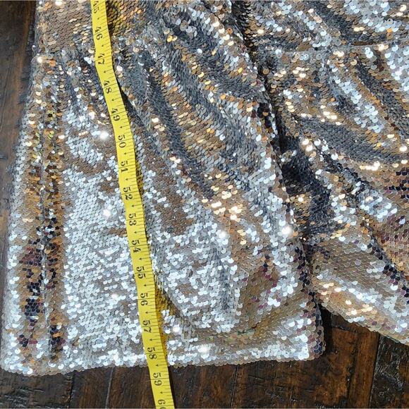 Anthropologie x Maeve One Off The Shoulder Silver Sequin Trumpet Dress Size XL - Picture 11 of 16